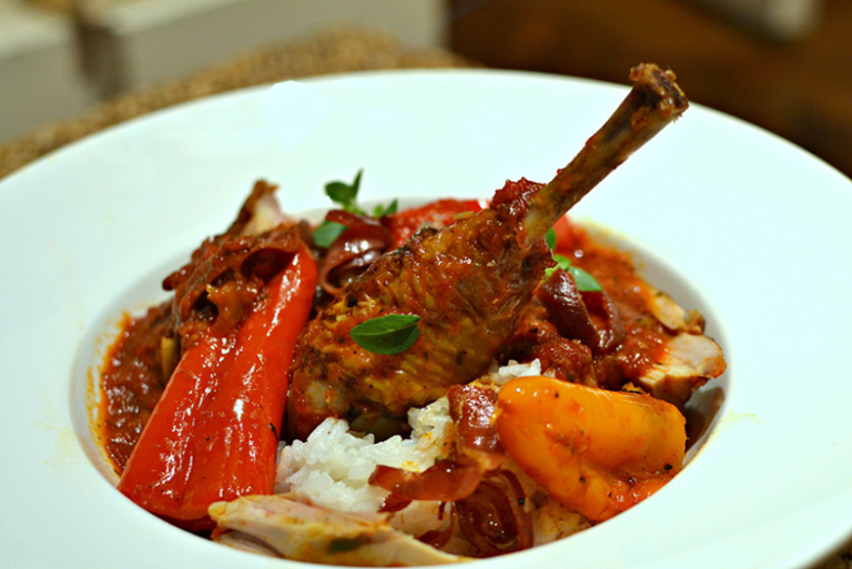 La recette traditionnelle du poulet basquaise, facile et gourmand