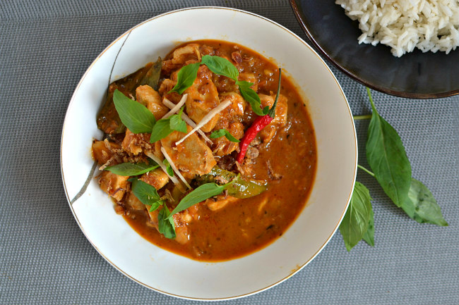 Curry thaï au tamarin de Chiang Mai : la recette facile