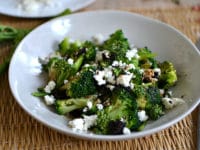 Salade brocolis feta olive