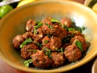 Kefta de boeuf libanaises à la menthe et au cumin