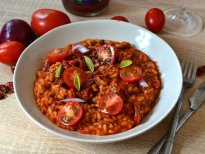Risotto à la tomate : le risotto 100% végétal tout rouge !