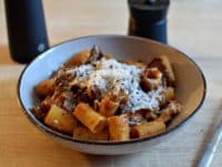 Pates aux cepes et sauce tomate recette